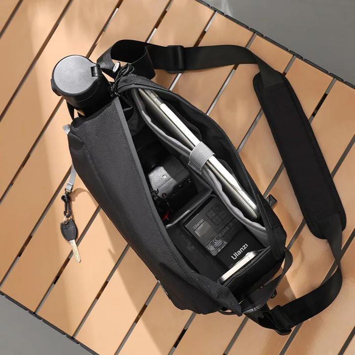 Produktbild Ulanzi BP11 Crossbody Camera Bag 8L