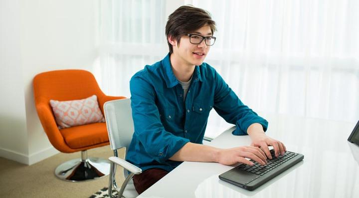 Produktbild Microsoft All-In-One (DE, Kabellos)