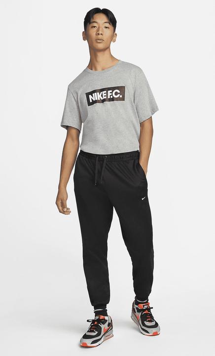Actual product image Nike DD9541-010 (L)