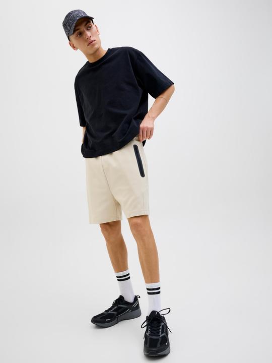 Produktbild Jack & Jones Jpstgordon Fusion Sweat Shorts Mid Sn (XS)