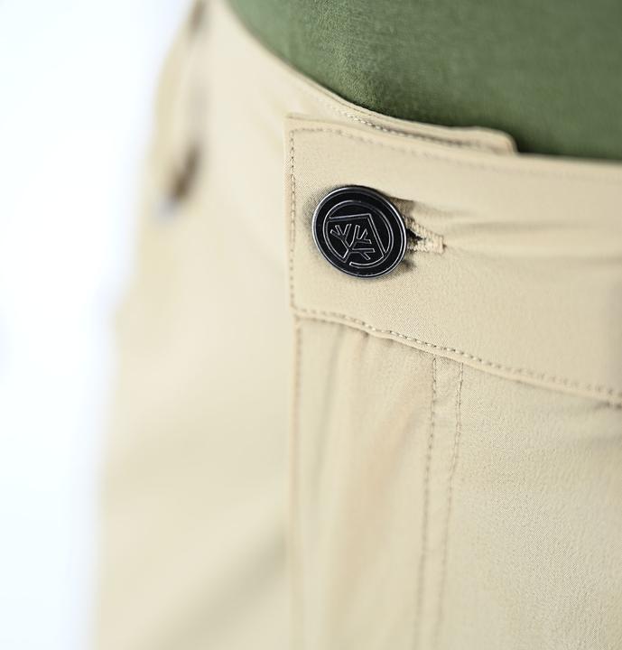 Actual product image Bushpeak Short hiking trousers (30)