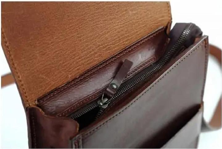 Produktbild Only-Bags.Store Leder-Umhängetasche, Messenger Bag