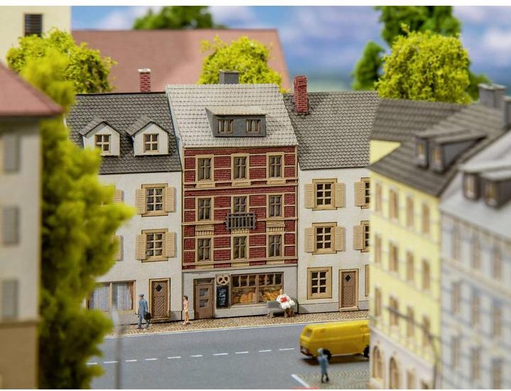 Image du produit Faller Maison de ville avec boulangerie