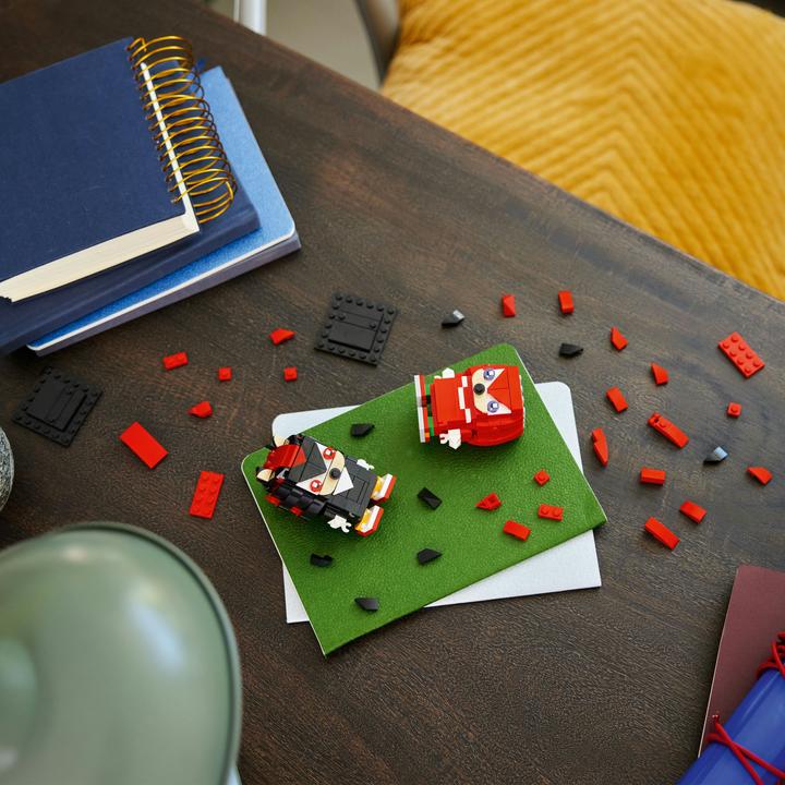 Actual product image LEGO BrickHeadz Sonic the Hedgehog Knuckles & Shadow (40672, LEGO Brickheadz)