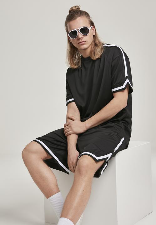 Produktbild Urban Classics Premium Stripes Mesh Shorts (L)