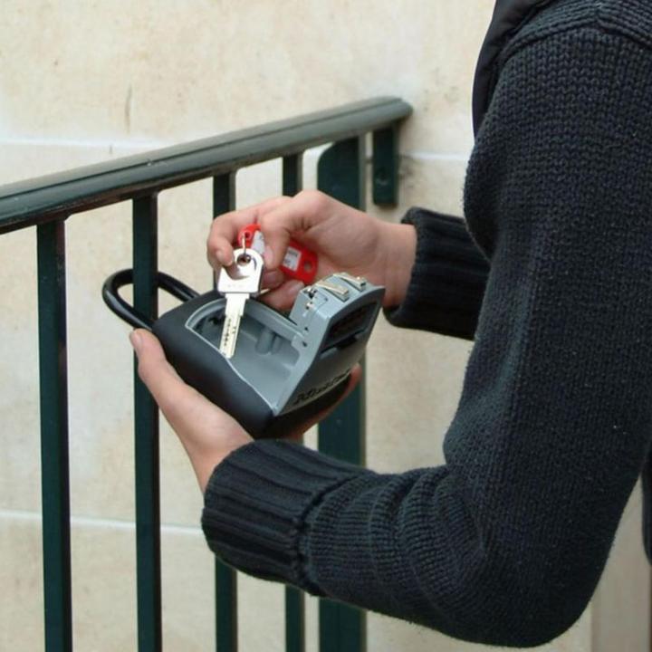 Actual product image Master Lock Key safe 5400EURD