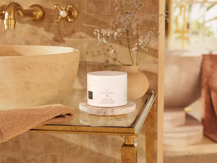 Actual product image Rituals Sakura Magic Touch (Body cream, 220 ml)