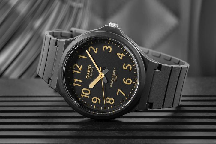 Image du produit Casio MONTRE HOMME MW-240-1B2 (zd166h) - CLASSIQUE (43 mm)