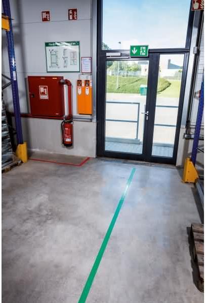 Immagine prodotto Durable Nastro segnaletico per pavimenti,. (50 mm)