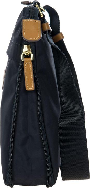 Actual product image Brics X-Collection shoulder bag 26 cm with expansion pleat