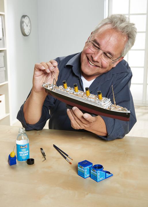 Produktbild Revell R.M.S. Titanic