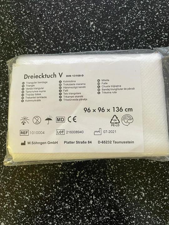 Actual product image Hartmann Triangular sheet (1 x)