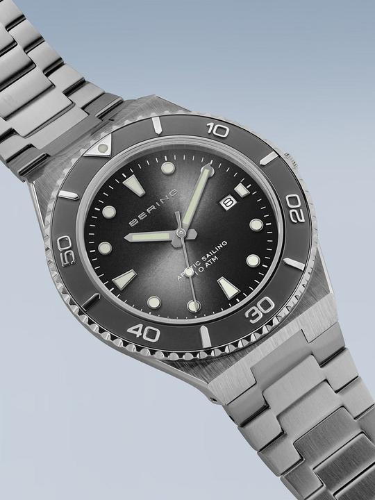 Produktbild Bering Classic (Analoguhr, 40 mm)