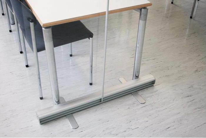 Produktbild Eichner Roll-Up Hygieneschutztrennwand