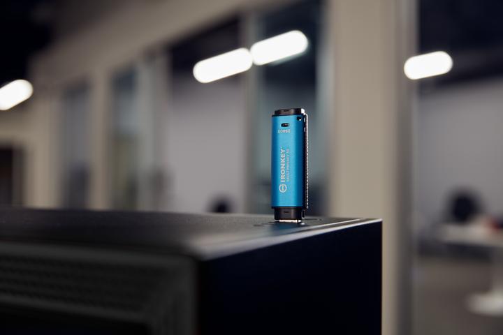 Actual product image Kingston IronKey Vault Privacy 50 (256 GB, USB 3.2, USB-A)