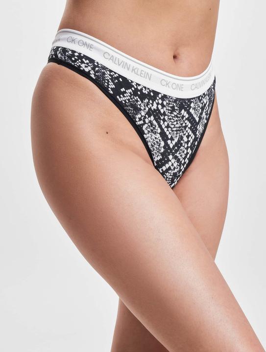 Image du produit Calvin Klein Thong (XS, Une unité par pack)