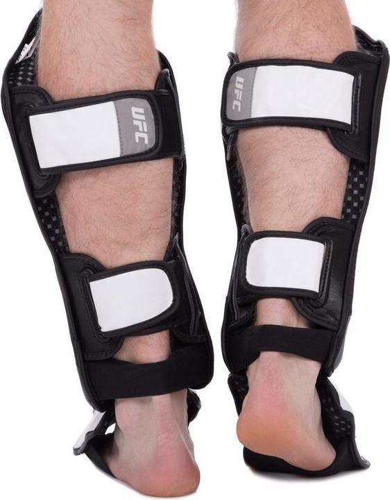 Immagine prodotto UFC Parastinchi da allenamento in pelle (XL)