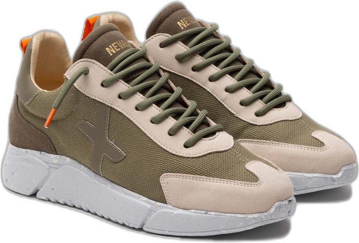 Newlab sneakers vision