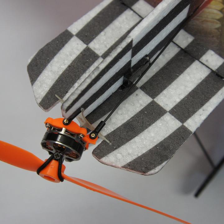 Produktbild RC Factory Extra 330 Superlite (Motorflugzeug)