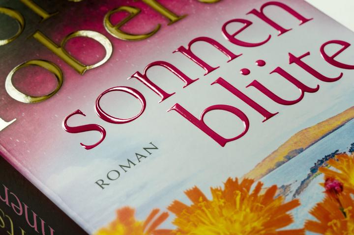 Actual product image Sonnenblüte (German, Uta Hege, Nora Roberts, 2023)