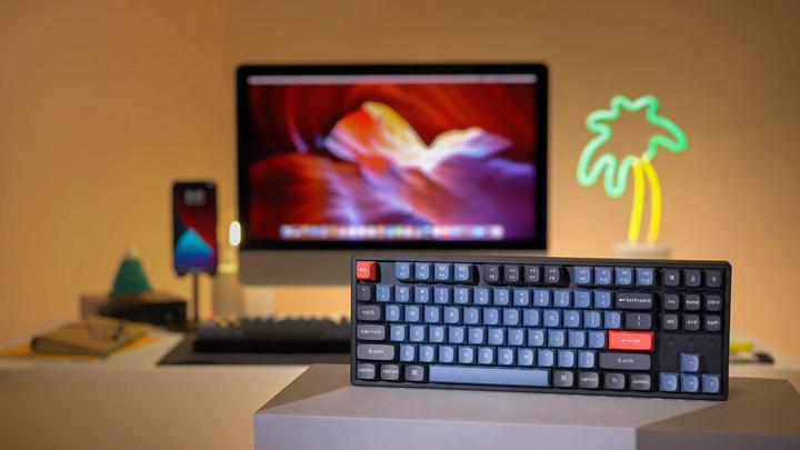 Produktbild Keychron K8 Pro (DE, Kabelgebunden, Kabellos)