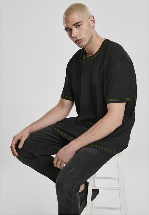 Actual product image Urban Classics Heavy Oversized Contrast Stitch Tee (S)