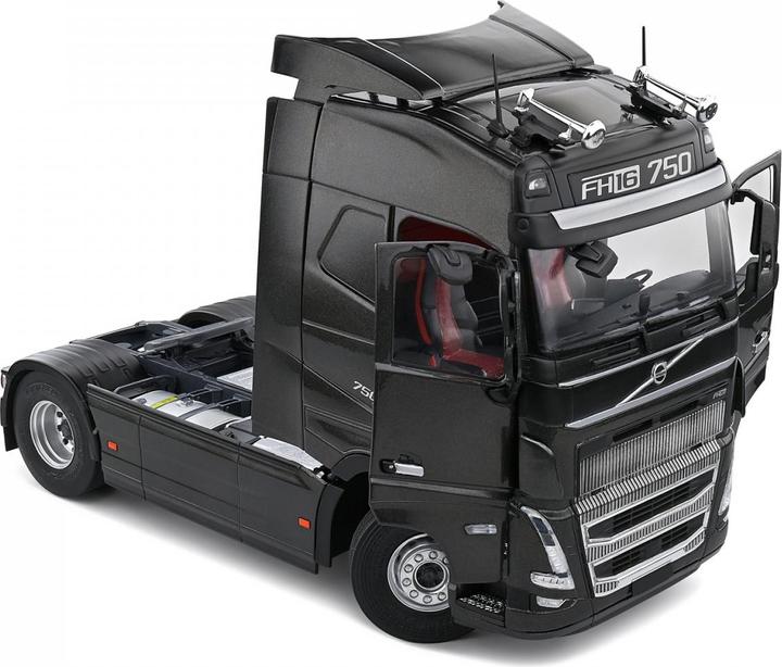 Actual product image Solido 1:24 Volvo Globetr.black