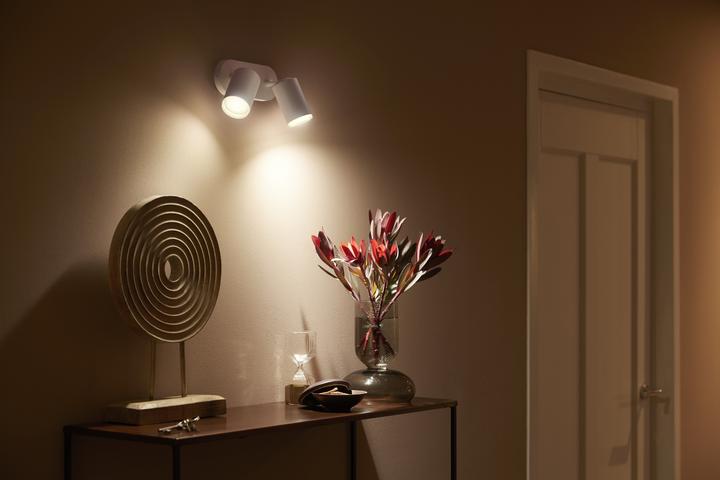 Image du produit Philips Hue Fugato Base BT (700 lm, GU10)