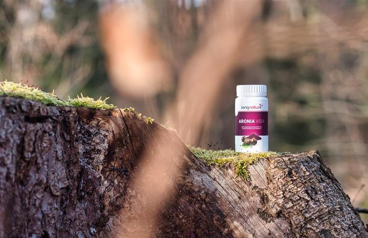 Actual product image Kingnature Chokeberry Vida (100 Piece, Capsules, 60 g)