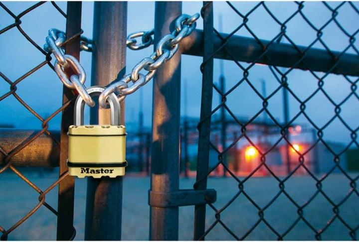 Actual product image Master Lock Excell M5BEURD
