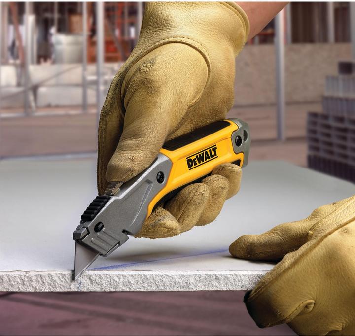 Immagine prodotto DeWalt Ritrarre il coltello. Lama di metallo (Taglierini)
