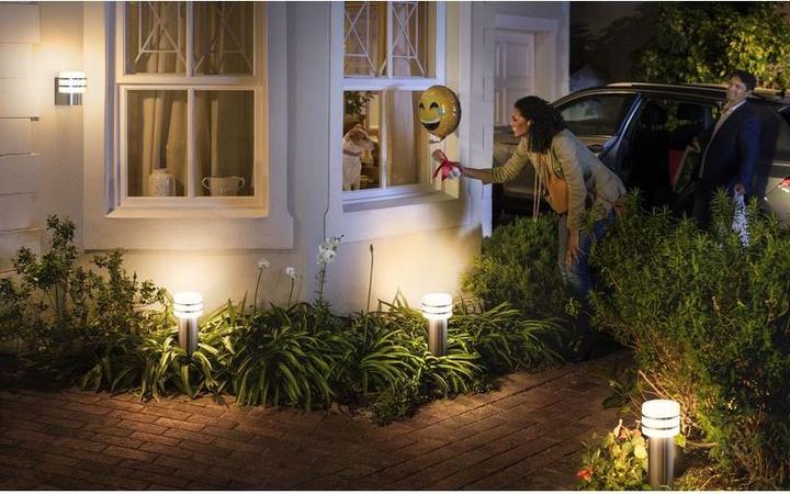 Immagine prodotto Philips Hue Base Tuar (806 lm, E27)