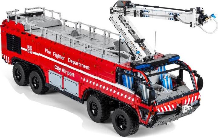 Actual product image Mould King Airport rescue vehicle