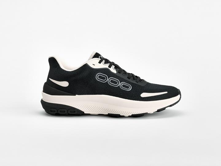 GNL Fast Walk Cream Black (40)