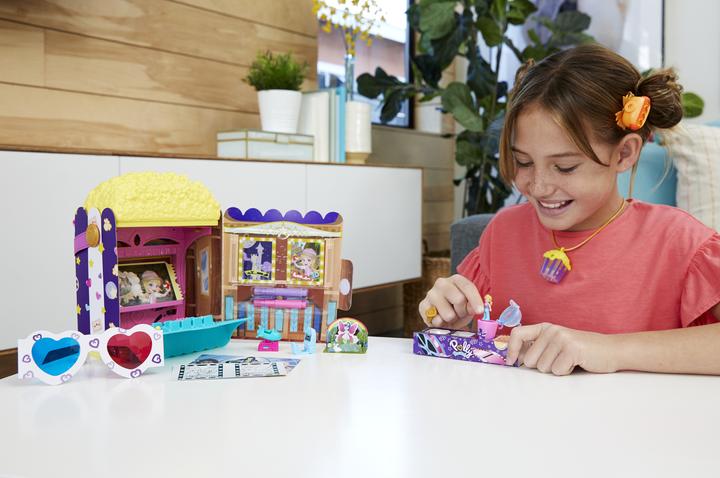 Actual product image Polly Pocket UN-BOX-IT Popcorn Box Playset
