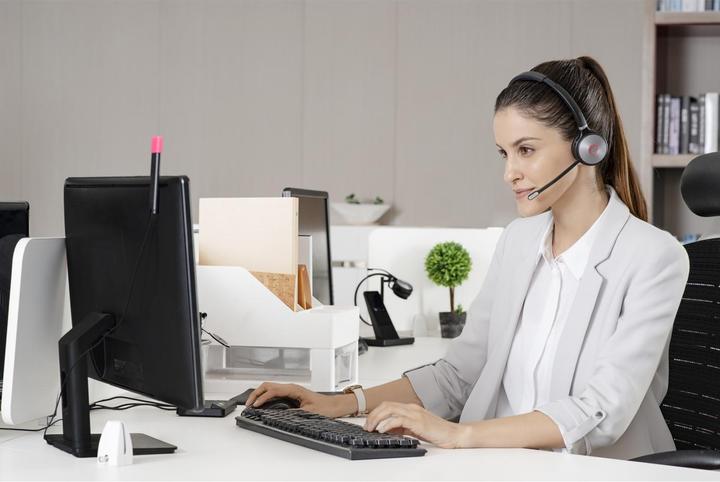 Actual product image Yealink WH62 Mono UC (Wireless, USB-A)