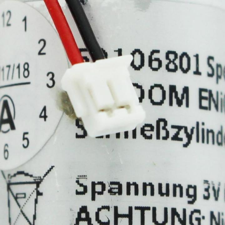 Actual product image AccuCell Batterie für die DOM Panasonic CR-2/3AZ Batterie mit Kabel und Stecker (1 pcs., CR2, 1800 mAh)