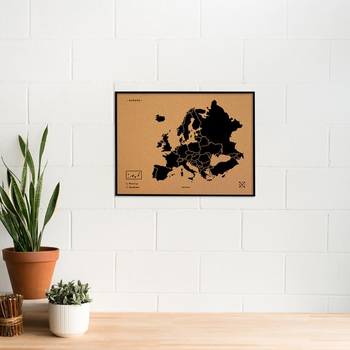 Produktbild Miss wood Woody Map Europakarte - Europa - L - in schwarz - schwarzer Rahmen (Pinnwand, 60 x 45 cm)