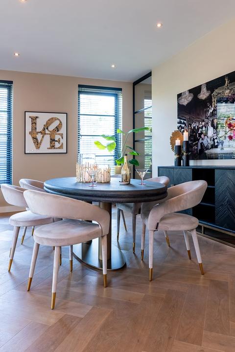 Produktbild Richmond Interiors Stuhl Gia khaki