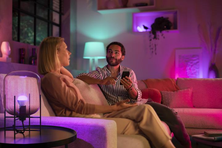 Image du produit Philips Hue White & Color Ambiance E14 Lot de deux lustres (E14, 5.10 W, 470 lm, 2 x, F)