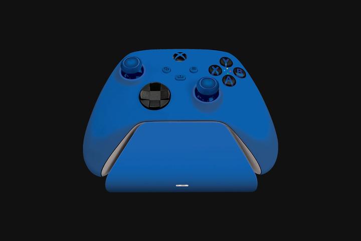Actual product image Razer Essential Duo Bundle Kaira X for Xbox Charging Stand for Xbox Controller blue (Cable)