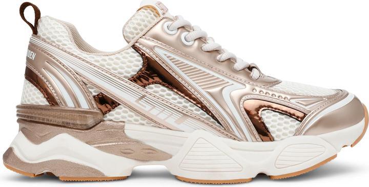 Steve Madden Speedster-E