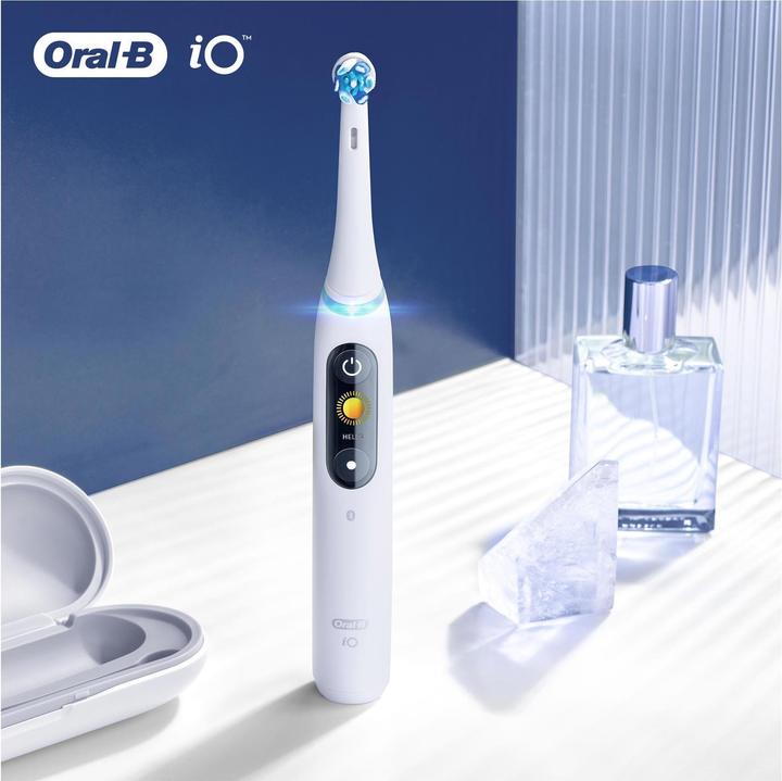 Actual product image Oral-B iO Ultimate Cleaning (4 x)