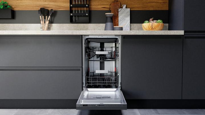 Actual product image Bauknecht BSIO 3O35 PFE X CH