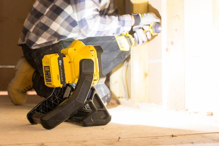 Image du produit Stanley Lampe LED chantier 18 V sans batterie (1900 lm)