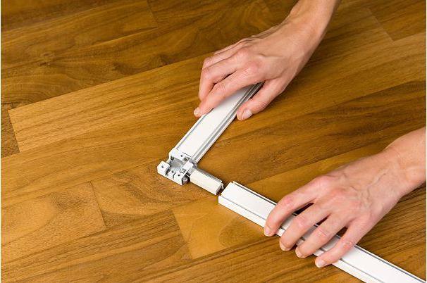Image du produit tesa Moustiquaire Alu COMFORT pour portes, Moustiquaires (100 x 220 cm)