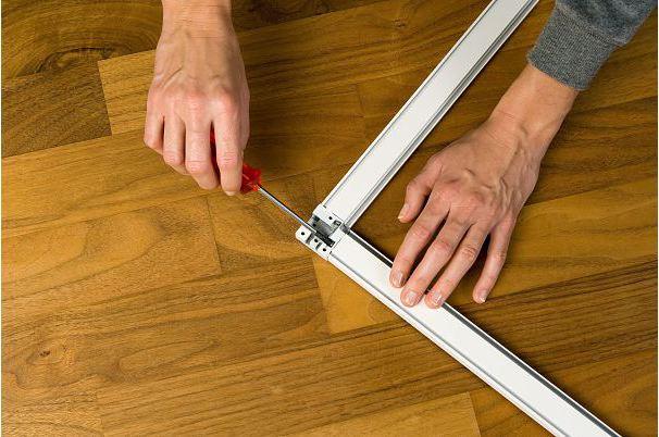 Image du produit tesa Moustiquaire Alu COMFORT pour portes, Moustiquaires (100 x 220 cm)
