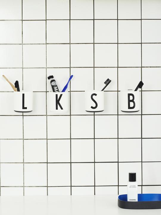 Produktbild Design Letters Arne Jacobsen L (300 ml, 1 x)