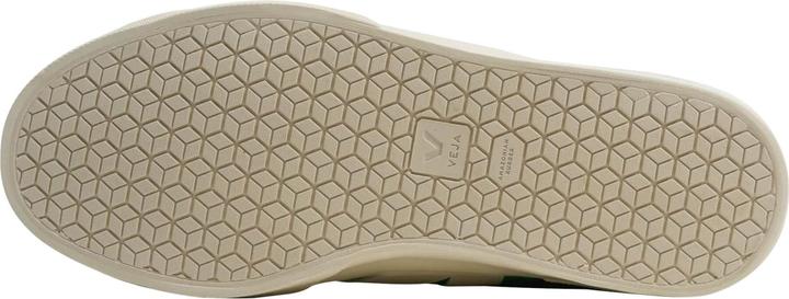 Actual product image Veja Minotaur (43)