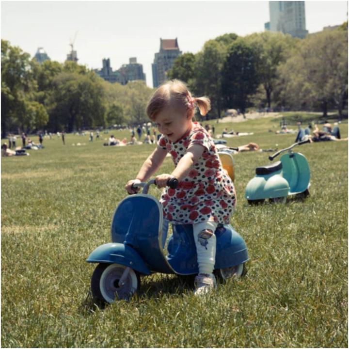 Produktbild Ambosstoys Primo Classic Ride-on blue